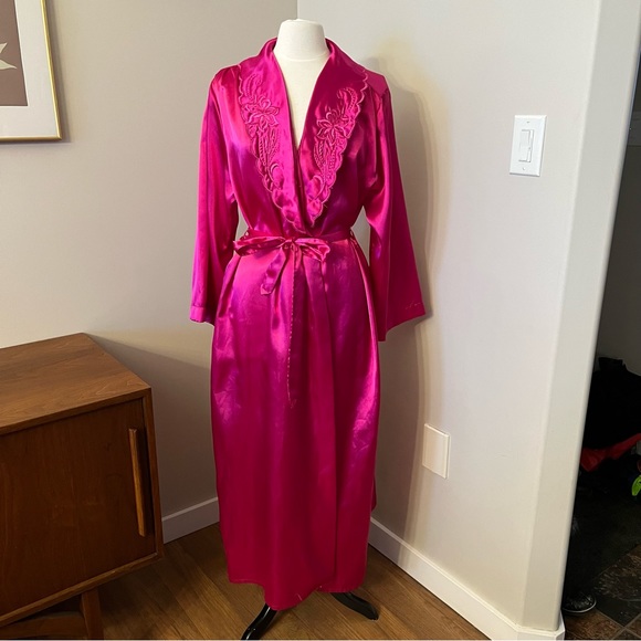 Creation Liboria Other - Vintage Creation Liboria Hot Pink Robe